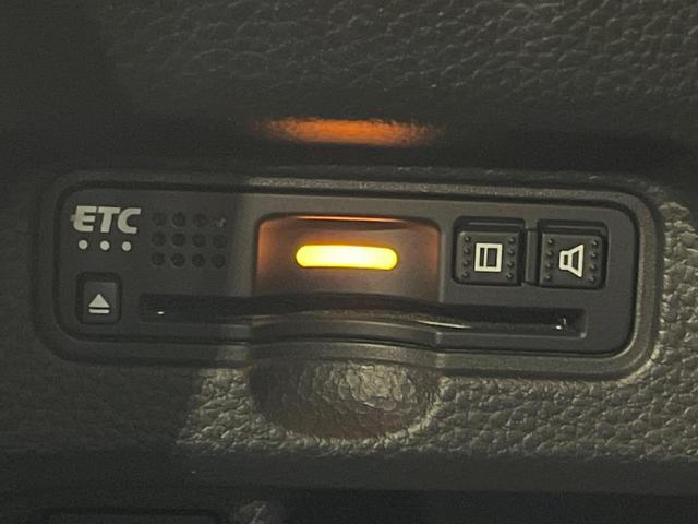 Ｎ－ＢＯＸカスタム Ｇ・Ｌホンダセンシング　両側電動ドア　純正ＳＤナビ　バックカメラ　衝突被害軽減システム　レーダークルーズ　禁煙車　スマートキー　ＬＥＤヘッド　ビルトインＥＴＣ　オートハイビーム　車線逸脱警報　オートライト　オートエアコン（24枚目）