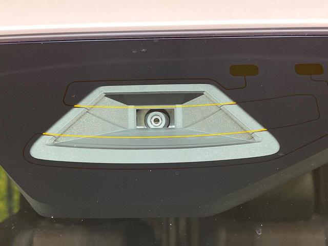 スペーシアカスタム ハイブリッドXSターボ ターボ 届出済未使用車 両側電動ドア スズキセーフティサポート レーダークルーズ ハーフレザーシート コーナーセンサー スマートキー LEDヘッド オートハイビーム 車線逸脱警報 オートライト(4枚目)