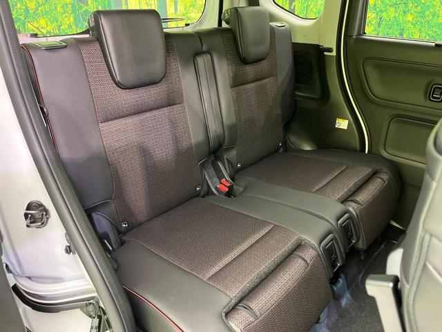 スペーシアカスタム ハイブリッドXSターボ ターボ 届出済未使用車 両側電動ドア スズキセーフティサポート レーダークルーズ ハーフレザーシート コーナーセンサー スマートキー LEDヘッド オートハイビーム 車線逸脱警報 オートライト(9枚目)