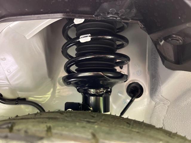 スペーシアカスタム ハイブリッドXSターボ ターボ 届出済未使用車 両側電動ドア スズキセーフティサポート レーダークルーズ ハーフレザーシート コーナーセンサー スマートキー LEDヘッド オートハイビーム 車線逸脱警報 オートライト(20枚目)