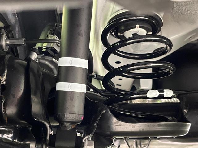 スペーシアカスタム ハイブリッドXSターボ ターボ 届出済未使用車 両側電動ドア スズキセーフティサポート レーダークルーズ ハーフレザーシート コーナーセンサー スマートキー LEDヘッド オートハイビーム 車線逸脱警報 オートライト(21枚目)