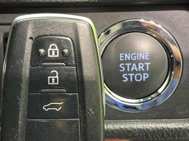 ランドクルーザープラド TX Lパッケージ マットブラックエディション 4WD 7人乗り サンルーフ メーカー純正9型ナビ 全周囲カメラ トヨタセーフティセンス レーダークルーズ 禁煙車 レザーシート 前席シートエアコン コーナーセンサー スマートキー LEDヘッド(44枚目)