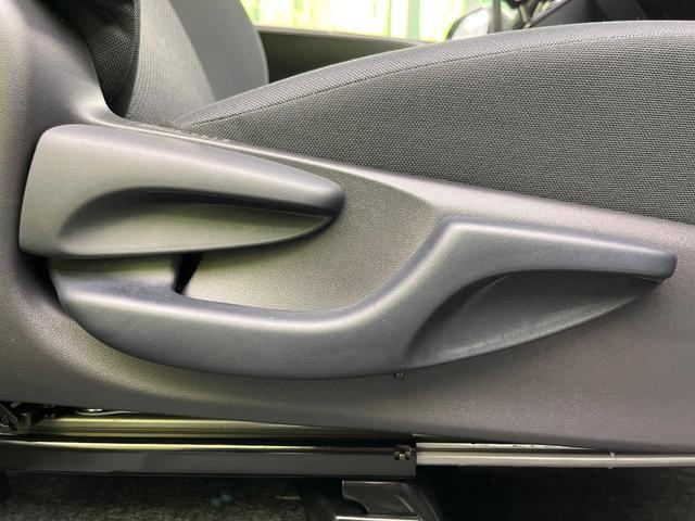 シエンタ ハイブリッドX 登録済未使用車 電動スライドドア 衝突被害軽減システム レーダークルーズ コーナーセンサー スマートキー LEDヘッド オートハイビーム オートライト オートエアコン(35枚目)