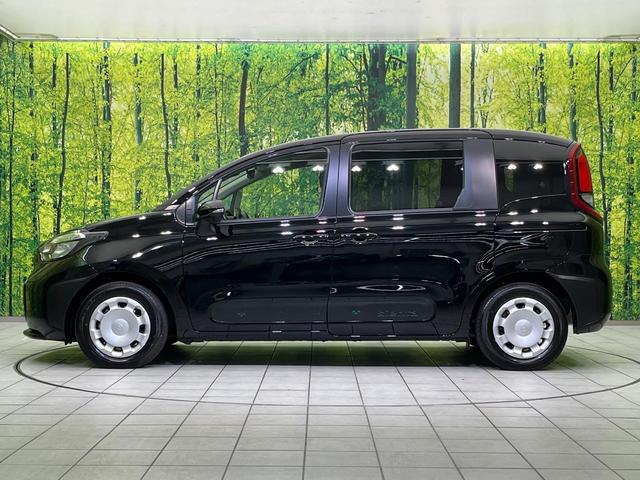 シエンタ ハイブリッドX 登録済未使用車 電動スライドドア 衝突被害軽減システム レーダークルーズ コーナーセンサー スマートキー LEDヘッド オートハイビーム オートライト オートエアコン(44枚目)