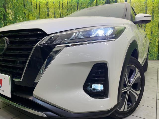 キックス X ツートーンインテリアエディション 純正9インチSDナビ 全周囲カメラ エマージェンシーブレーキ レーダークルーズ 禁煙車 レザーシート ドラレコ コーナーセンサー スマートキー LEDヘッド ビルトインETC オートハイビーム(12枚目)