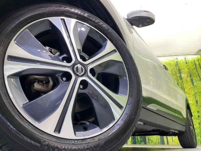 キックス X ツートーンインテリアエディション 純正9インチSDナビ 全周囲カメラ エマージェンシーブレーキ レーダークルーズ 禁煙車 レザーシート ドラレコ コーナーセンサー スマートキー LEDヘッド ビルトインETC オートハイビーム(13枚目)