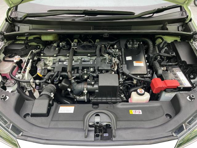 プリウス Ｅ　純正ＳＤナビ　バックカメラ　トヨタセーフティセンス　レーダークルーズ　禁煙車　ドラレコ　コーナーセンサー　スマートキー　ＬＥＤヘッド　ＥＴＣ２．０　オートハイビーム　オートライト　オートエアコン（18枚目）