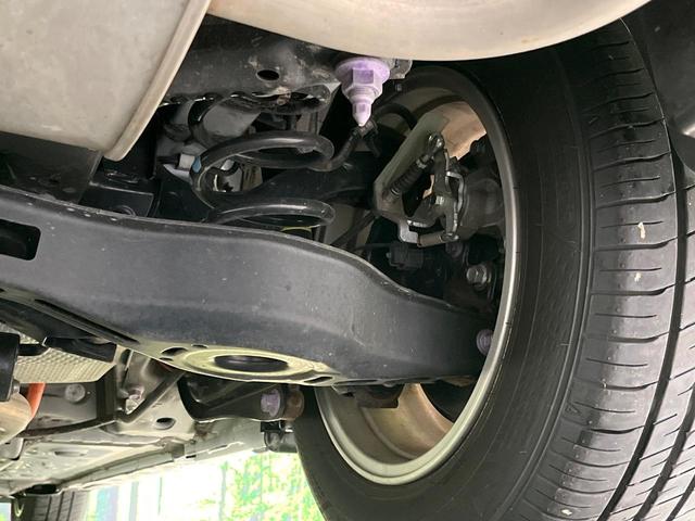 プリウス Ｅ　純正ＳＤナビ　バックカメラ　トヨタセーフティセンス　レーダークルーズ　禁煙車　ドラレコ　コーナーセンサー　スマートキー　ＬＥＤヘッド　ＥＴＣ２．０　オートハイビーム　オートライト　オートエアコン（38枚目）