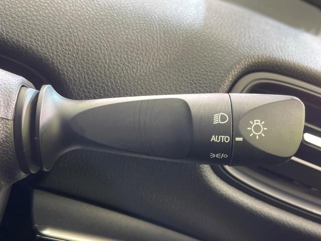 プリウス Ｅ　純正ＳＤナビ　バックカメラ　トヨタセーフティセンス　レーダークルーズ　禁煙車　ドラレコ　コーナーセンサー　スマートキー　ＬＥＤヘッド　ＥＴＣ２．０　オートハイビーム　オートライト　オートエアコン（51枚目）