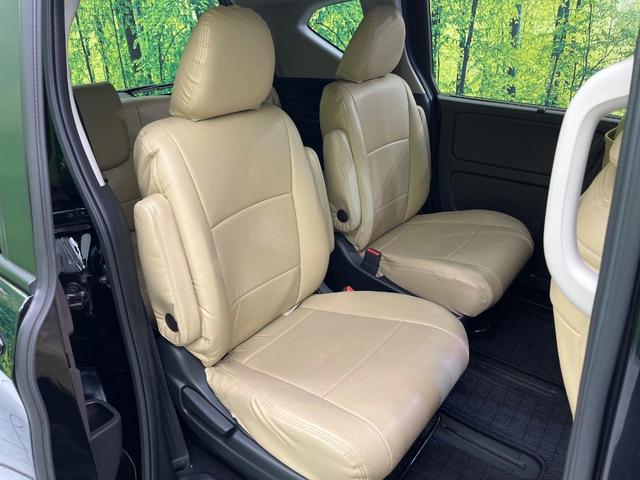 フリードハイブリッド ハイブリッド・Ｇ　純正９型ナビ　両側電動ドア　バックカメラ　衝突軽減システム　レーダークルーズ　禁煙車　ドラレコ　スマートキー　ＬＥＤヘッド　ＥＴＣ　オートライト　オートエアコン　Ｂｌｕｅｔｏｏｔｈ　ＣＤ　ＤＶＤ再生（9枚目）