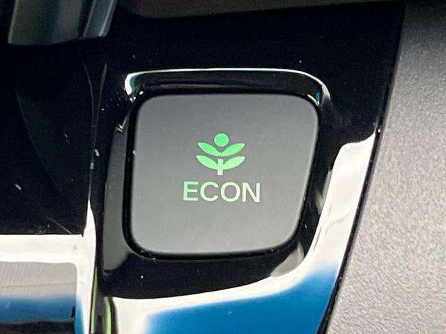 フリードハイブリッド ハイブリッド・Ｇ　純正９型ナビ　両側電動ドア　バックカメラ　衝突軽減システム　レーダークルーズ　禁煙車　ドラレコ　スマートキー　ＬＥＤヘッド　ＥＴＣ　オートライト　オートエアコン　Ｂｌｕｅｔｏｏｔｈ　ＣＤ　ＤＶＤ再生（55枚目）