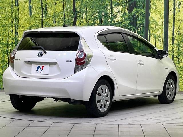 アクア Ｇ　純正ＳＤナビ　バックカメラ　禁煙車　スマートキー　ＬＥＤヘッド　ＥＴＣ　オートライト　オートエアコン　Ｂｌｕｅｔｏｏｔｈ　ＣＤ　ＤＶＤ再生　フルセグ　トラクションコントロール　盗難防止システム（26枚目）