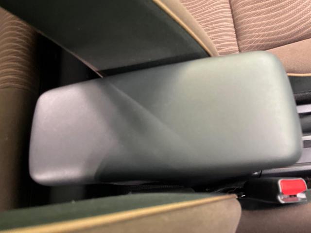 アクア Ｇ　純正ＳＤナビ　バックカメラ　禁煙車　スマートキー　ＬＥＤヘッド　ＥＴＣ　オートライト　オートエアコン　Ｂｌｕｅｔｏｏｔｈ　ＣＤ　ＤＶＤ再生　フルセグ　トラクションコントロール　盗難防止システム（42枚目）