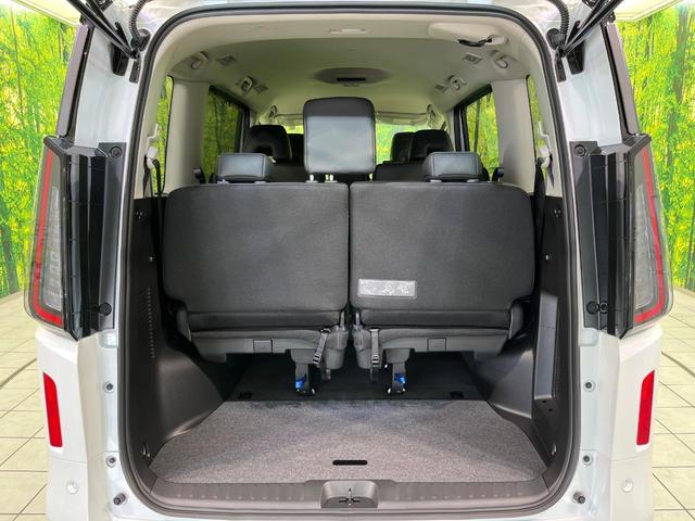 セレナ e-パワー ハイウェイスターV 登録済未使用車 両側電動ドア 純正9インチメモリーナビ 全周囲カメラ 衝突被害軽減システム レーダークルーズ コーナーセンサー スマートキー LEDヘッド ETC2.0 純正16インチアルミ(34枚目)