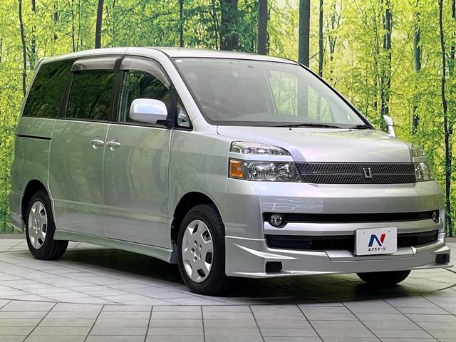 ヴォクシー Ｘ　後席モニター　純正ＨＤＤナビ　バックカメラ　禁煙車　ＥＴＣ　オートエアコン　ＣＤ　ＤＶＤ再生　ＴＶ視聴可能　電動格納ミラー（17枚目）