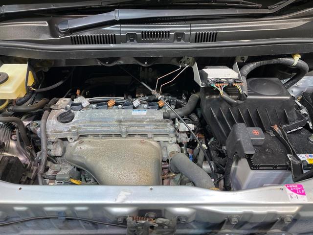 ヴォクシー Ｘ　後席モニター　純正ＨＤＤナビ　バックカメラ　禁煙車　ＥＴＣ　オートエアコン　ＣＤ　ＤＶＤ再生　ＴＶ視聴可能　電動格納ミラー（19枚目）