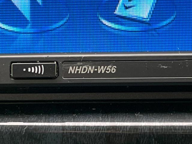 ヴォクシー Ｘ　後席モニター　純正ＨＤＤナビ　バックカメラ　禁煙車　ＥＴＣ　オートエアコン　ＣＤ　ＤＶＤ再生　ＴＶ視聴可能　電動格納ミラー（26枚目）