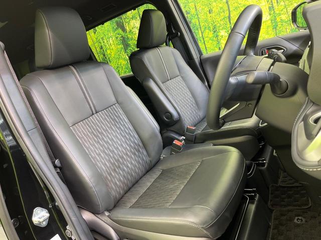 ノア Ｓ－Ｚ　純正１０．５インチナビ　両側電動ドア　バックカメラ　衝突被害軽減システム　レーダークルーズ　禁煙車　ハーフレザーシート　コーナーセンサー　ＬＥＤヘッド　純正１７インチアルミ　オートハイビーム（8枚目）