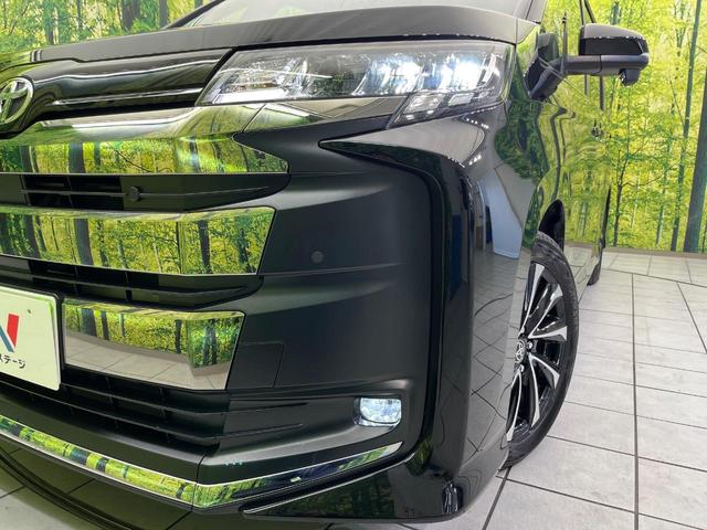 ノア Ｓ－Ｚ　純正１０．５インチナビ　両側電動ドア　バックカメラ　衝突被害軽減システム　レーダークルーズ　禁煙車　ハーフレザーシート　コーナーセンサー　ＬＥＤヘッド　純正１７インチアルミ　オートハイビーム（13枚目）