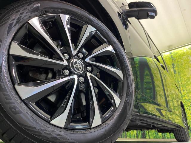 ノア Ｓ－Ｚ　純正１０．５インチナビ　両側電動ドア　バックカメラ　衝突被害軽減システム　レーダークルーズ　禁煙車　ハーフレザーシート　コーナーセンサー　ＬＥＤヘッド　純正１７インチアルミ　オートハイビーム（14枚目）