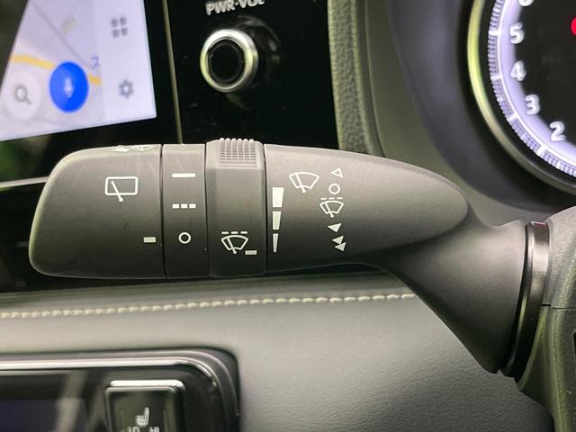 ノア Ｓ－Ｚ　純正１０．５インチナビ　両側電動ドア　バックカメラ　衝突被害軽減システム　レーダークルーズ　禁煙車　ハーフレザーシート　コーナーセンサー　ＬＥＤヘッド　純正１７インチアルミ　オートハイビーム（25枚目）