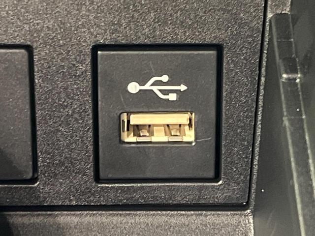 ノア Ｓ－Ｚ　純正１０．５インチナビ　両側電動ドア　バックカメラ　衝突被害軽減システム　レーダークルーズ　禁煙車　ハーフレザーシート　コーナーセンサー　ＬＥＤヘッド　純正１７インチアルミ　オートハイビーム（39枚目）