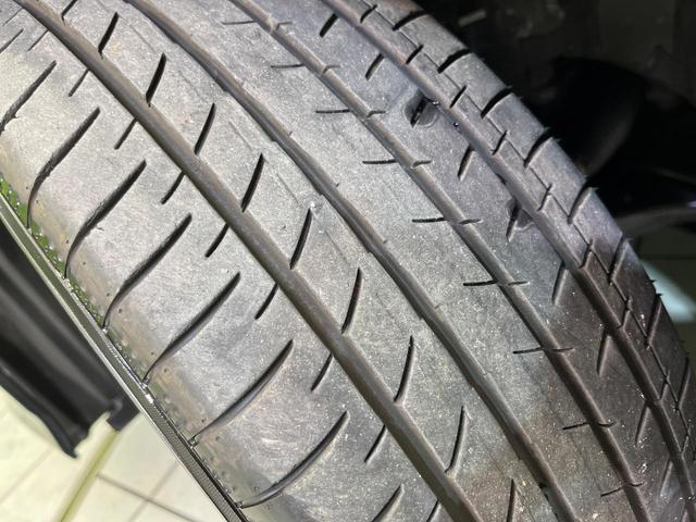 ノア Ｓ－Ｚ　純正１０．５インチナビ　両側電動ドア　バックカメラ　衝突被害軽減システム　レーダークルーズ　禁煙車　ハーフレザーシート　コーナーセンサー　ＬＥＤヘッド　純正１７インチアルミ　オートハイビーム（59枚目）