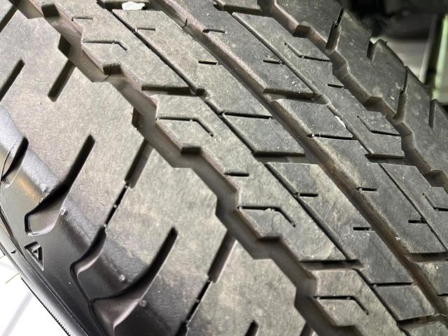 ジムニーシエラ JC 4WD ディスプレイオーディオ バックカメラ 衝突被害軽減システム 禁煙車 コーナーセンサー スマートキー LEDヘッド クルコン 純正15インチアルミ オートハイビーム 車線逸脱警報 オートライト(49枚目)