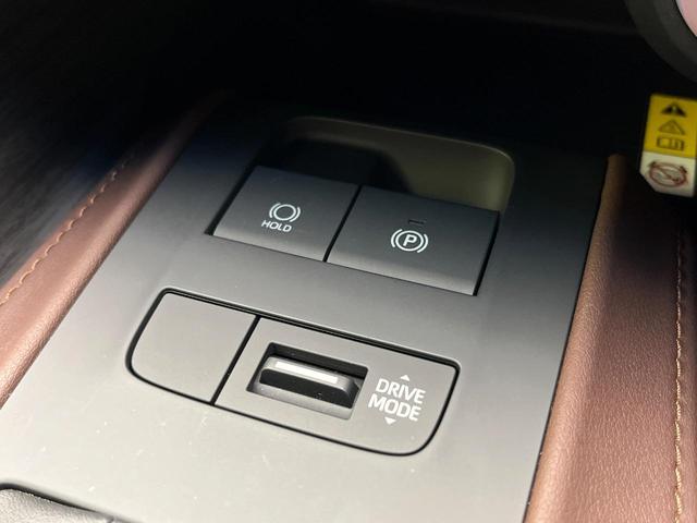 ハリアー Ｚ　純正１２．３インチナビ　ＪＢＬサウンドシステム　バックカメラ　衝突被害軽減システム　レーダークルーズ　禁煙車　電動リアゲート　ハーフレザーシート　パワーシート　ドラレコ　コーナーセンサー　ＥＴＣ２．０（25枚目）