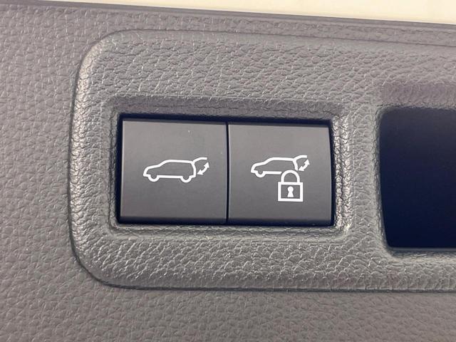 ハリアー Ｚ　純正１２．３インチナビ　ＪＢＬサウンドシステム　バックカメラ　衝突被害軽減システム　レーダークルーズ　禁煙車　電動リアゲート　ハーフレザーシート　パワーシート　ドラレコ　コーナーセンサー　ＥＴＣ２．０（44枚目）