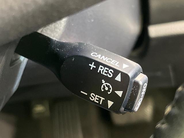 ヴォクシー ＺＳ　煌　両側電動ドア　ＢＩＧ－Ｘ１１型ナビ　１２．８型後席モニター　バックカメラ　衝突被害軽減システム　禁煙車　コーナーセンサー　スマートキー　ＬＥＤヘッド　ビルトインＥＴＣ　クルコン　純正１６インチアルミ（33枚目）