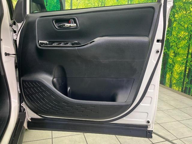 ヴォクシー ＺＳ　煌　両側電動ドア　ＢＩＧ－Ｘ１１型ナビ　１２．８型後席モニター　バックカメラ　衝突被害軽減システム　禁煙車　コーナーセンサー　スマートキー　ＬＥＤヘッド　ビルトインＥＴＣ　クルコン　純正１６インチアルミ（43枚目）