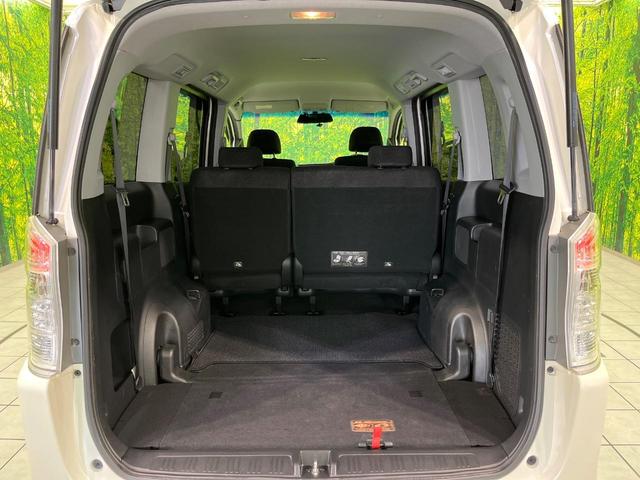 ステップワゴンスパーダ クールスピリット　両側電動ドア　純正ナビ　全周囲カメラ　禁煙車　ドラレコ　スマートキー　ＨＩＤヘッド　ビルトインＥＴＣ　純正１６インチアルミ　オートライト　オートエアコン　ＣＤ　ＤＶＤ再生　フルセグ　パドルシフト（36枚目）