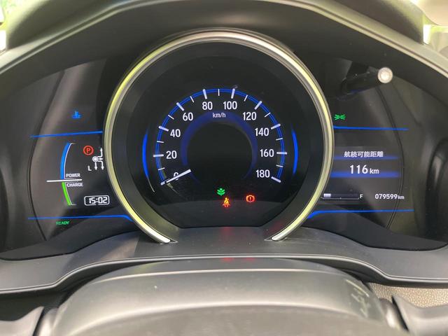 フィットハイブリッド Ｆパッケージ　ＳＤナビ　禁煙車　ドラレコ　スマートキー　ＬＥＤヘッドライト　ＥＴＣ　オートライト　オートエアコン　Ｂｌｕｅｔｏｏｔｈ　ＣＤ　ＤＶＤ再生　フルセグ　横滑り防止装置（21枚目）