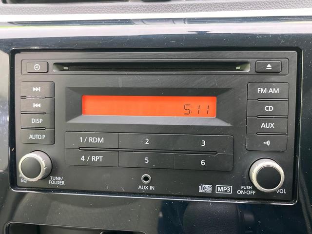 デイズ Ｓ　禁煙車　アイドリングストップ　オーディオ　電動格納ミラー　運転席アームレスト　パワーウィンドウ　エアコン　ヘッドライトレベライザー　シガーソケット（4枚目）