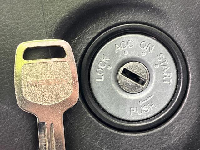 デイズ Ｓ　禁煙車　アイドリングストップ　オーディオ　電動格納ミラー　運転席アームレスト　パワーウィンドウ　エアコン　ヘッドライトレベライザー　シガーソケット（21枚目）