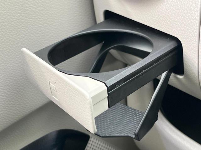 デイズ Ｓ　禁煙車　アイドリングストップ　オーディオ　電動格納ミラー　運転席アームレスト　パワーウィンドウ　エアコン　ヘッドライトレベライザー　シガーソケット（27枚目）