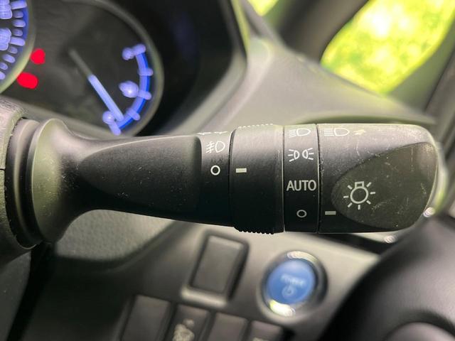 エスクァイア ハイブリッドＧｉ　両側電動ドア　ＳＤナビ　後席モニター　バックカメラ　禁煙車　ハーフレザーシート　シートヒーター　ドラレコ　スマートキー　ＬＥＤヘッド　ビルトインＥＴＣ　クルコン　純正１５インチアルミ　オートライト（41枚目）