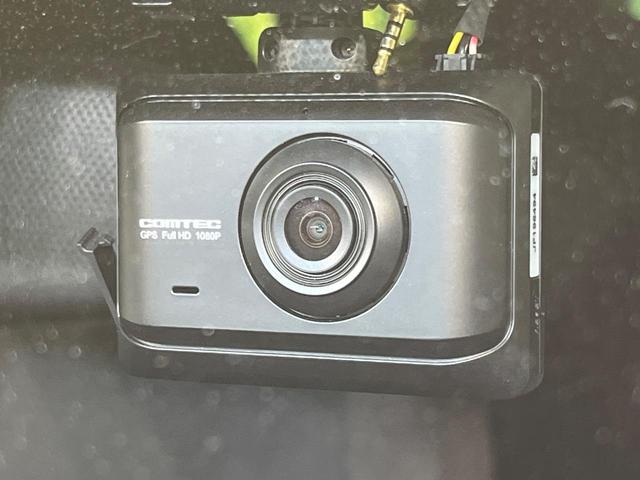 カローラツーリング ハイブリッド G-X 純正ディスプレイオーディオ バックカメラ 衝突被害軽減システム レーダークルーズ 禁煙車 ドラレコ コーナーセンサー スマートキー LEDヘッド ビルトインETC オートハイビーム 車線逸脱警報(7枚目)