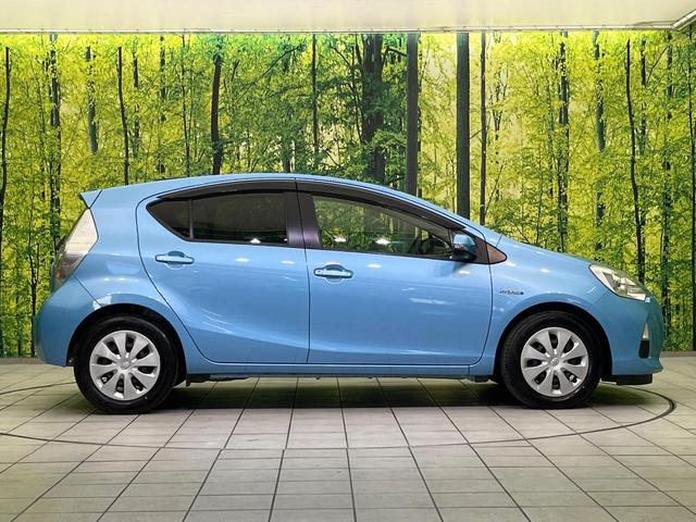 アクア Ｓ　純正ナビ　バックカメラ　禁煙車　スマートキー　オートライト　オートエアコン　Ｂｌｕｅｔｏｏｔｈ　ＣＤ　地デジ　シートリフター　プライバシーガラス　４スピーカー（29枚目）