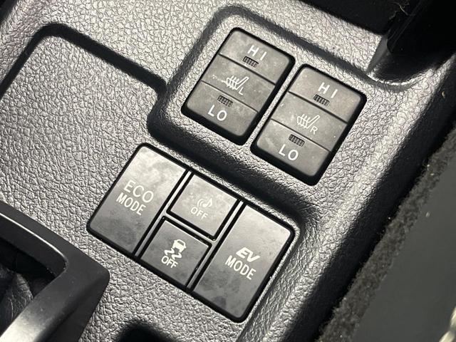 カローラフィールダー ハイブリッドG ダブルバイビー 8インチSDナビ バックカメラ 衝突被害軽減システム 禁煙車 ハーフレザーシート シートヒーター ドラレコ スマートキー LEDヘッド ビルトインETC 純正16インチアルミ オートハイビーム(6枚目)