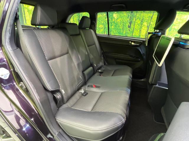 カローラフィールダー ハイブリッドG ダブルバイビー 8インチSDナビ バックカメラ 衝突被害軽減システム 禁煙車 ハーフレザーシート シートヒーター ドラレコ スマートキー LEDヘッド ビルトインETC 純正16インチアルミ オートハイビーム(9枚目)