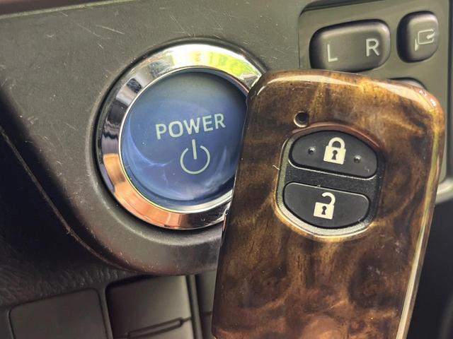 カローラフィールダー ハイブリッドG ダブルバイビー 8インチSDナビ バックカメラ 衝突被害軽減システム 禁煙車 ハーフレザーシート シートヒーター ドラレコ スマートキー LEDヘッド ビルトインETC 純正16インチアルミ オートハイビーム(46枚目)