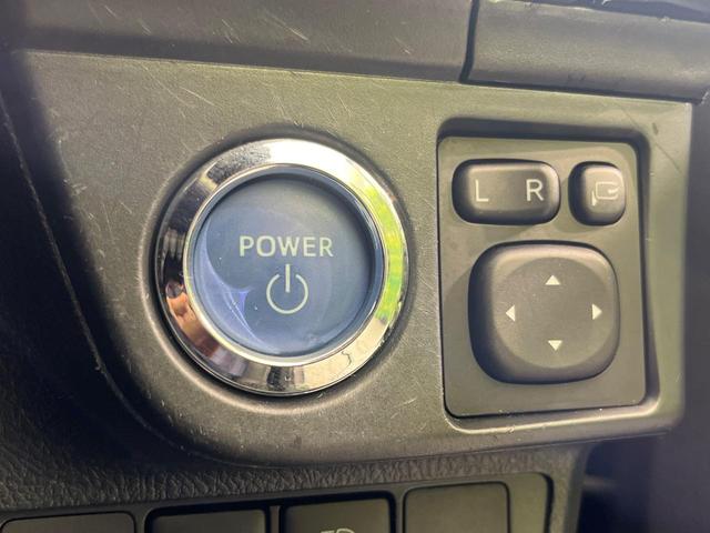 カローラフィールダー ハイブリッドG ダブルバイビー 8インチSDナビ バックカメラ 衝突被害軽減システム 禁煙車 ハーフレザーシート シートヒーター ドラレコ スマートキー LEDヘッド ビルトインETC 純正16インチアルミ オートハイビーム(47枚目)