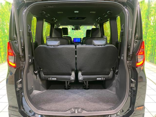 ノア ハイブリッドS-Z 両側電動ドア 純正10.5インチメモリーナビ 全周囲カメラ AC100V電源 トヨタセーフティセンス レーダークルーズ 禁煙車 電動リアゲート ハーフレザーシート シートヒーター ドラレコ(11枚目)