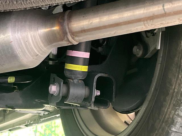 ノア ハイブリッドS-Z 両側電動ドア 純正10.5インチメモリーナビ 全周囲カメラ AC100V電源 トヨタセーフティセンス レーダークルーズ 禁煙車 電動リアゲート ハーフレザーシート シートヒーター ドラレコ(39枚目)