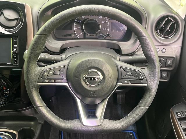 ノート ｅ－パワー　メダリスト　純正ＳＤナビ　全周囲カメラ　エマージェンシーブレーキ　レーダークルーズ　禁煙車　ハーフレザーシート　ドラレコ　コーナーセンサー　スマートキー　ＬＥＤヘッド　ＥＴＣ　純正１５インチアルミ　フルセグ（11枚目）