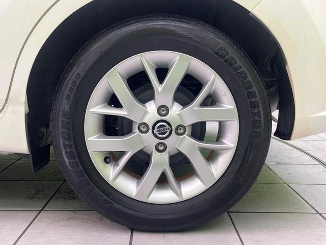 ノート ｅ－パワー　メダリスト　純正ＳＤナビ　全周囲カメラ　エマージェンシーブレーキ　レーダークルーズ　禁煙車　ハーフレザーシート　ドラレコ　コーナーセンサー　スマートキー　ＬＥＤヘッド　ＥＴＣ　純正１５インチアルミ　フルセグ（47枚目）