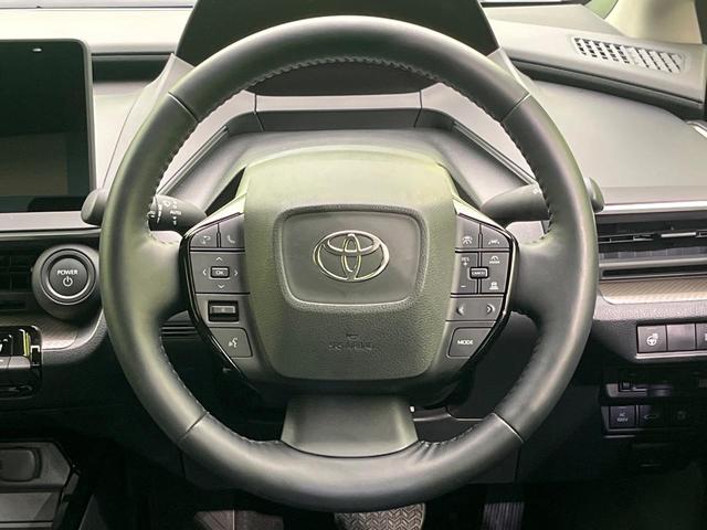 プリウス Z ガラスルーフ 純正12.3インチメモリーナビ 全周囲カメラ AC100V電源 トヨタセーフティセンス レーダークルーズ 禁煙車 電動リアゲート ハーフレザーシート 前席シートエアコン パワーシート(42枚目)