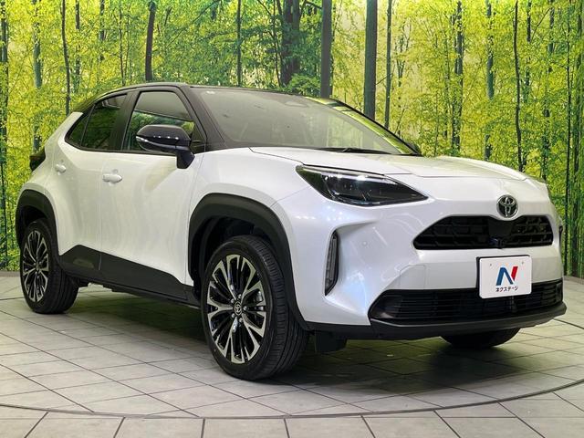 ヤリスクロス ハイブリッドZ 純正8型ナビ 全周囲カメラ 衝突被害軽減システム レーダークルーズ 禁煙車 ハーフレザーシート パワーシート ドラレコ コーナーセンサー LEDヘッド ビルトインETC 純正18インチアルミ(16枚目)